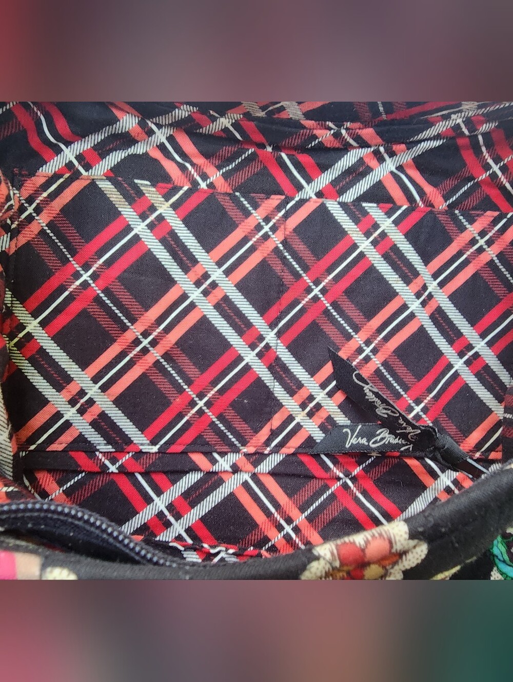 VERA BRADLEY PIROUETTE PATTERN PURSE - Picture 9 of 13